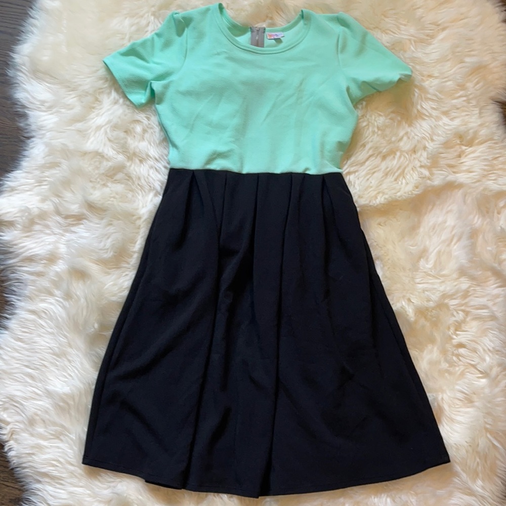 LuLaRoe Amelia dress mint and black